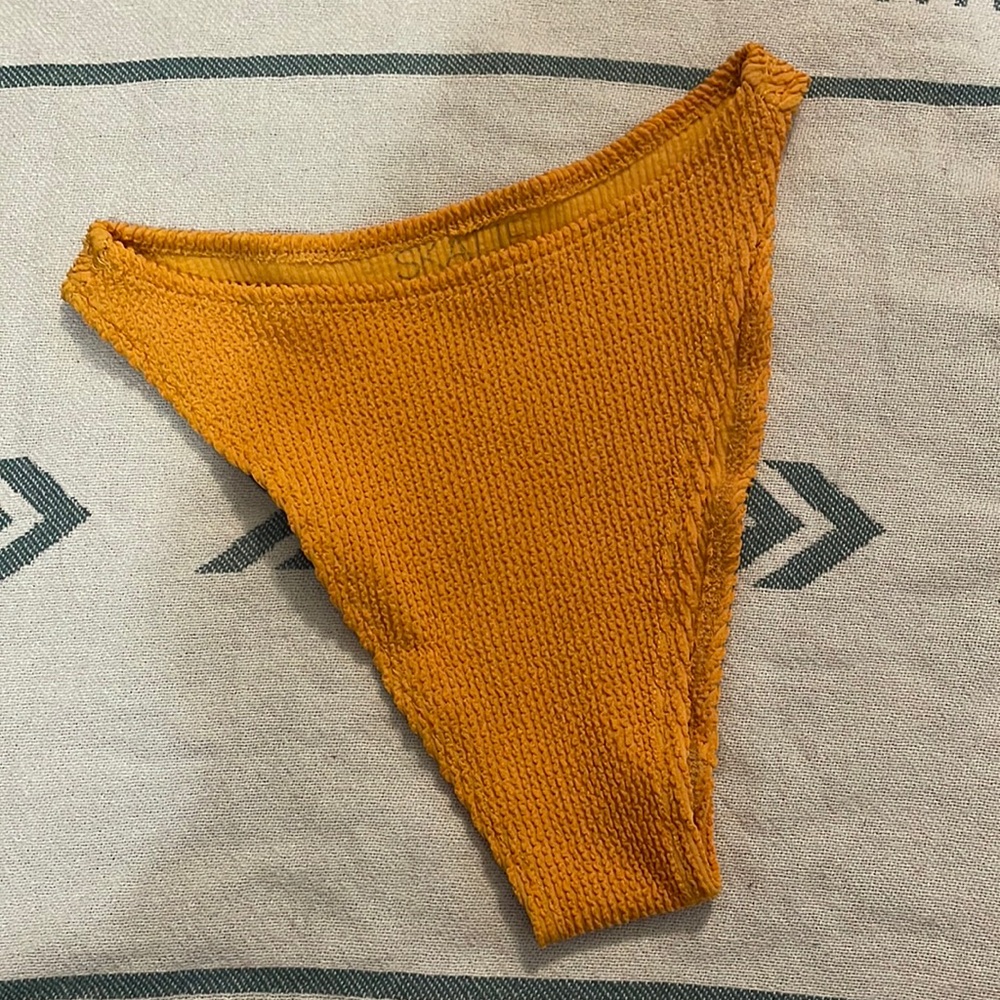 Skatie Kelly bottoms